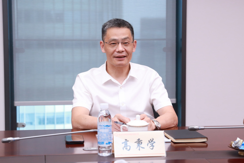 省國(guó)貿(mào)集團(tuán)黨委書記、董事長(zhǎng)高秉學(xué)蒞臨公司調(diào)研指導(dǎo) 高秉學(xué).jpg